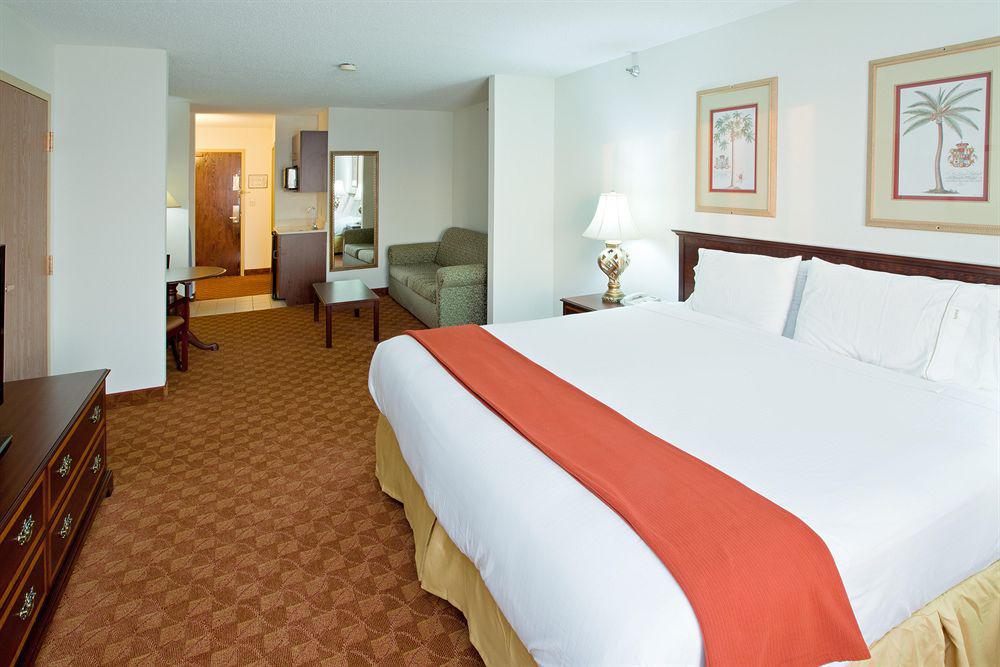 Holiday Inn Express & Suites Shelbyville By Ihg Værelse billede