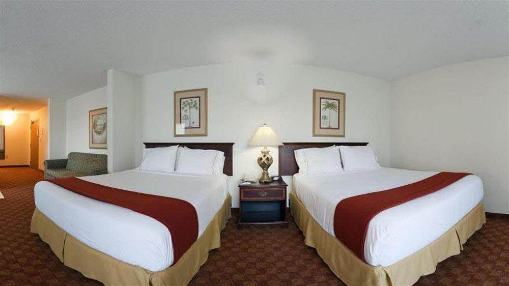 Holiday Inn Express & Suites Shelbyville By Ihg Eksteriør billede